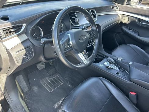 Used 2019 INFINITI QX50 Essential w/ Sensory Package FWD image 20