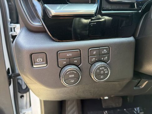 New 2026 Chevrolet Silverado 1500 RST w/ Safety Package AWD/4WD image 10