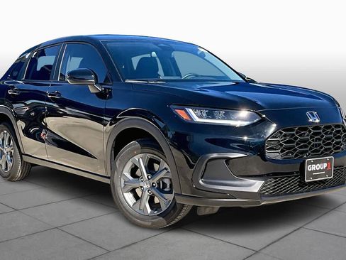 New 2026 Honda HR-V LX image 2