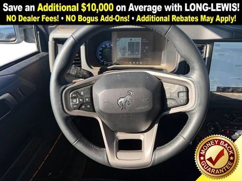 Used 2024 Ford Bronco Badlands image 18