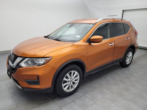 Used 2019 Nissan Rogue SV AWD/4WD image 2