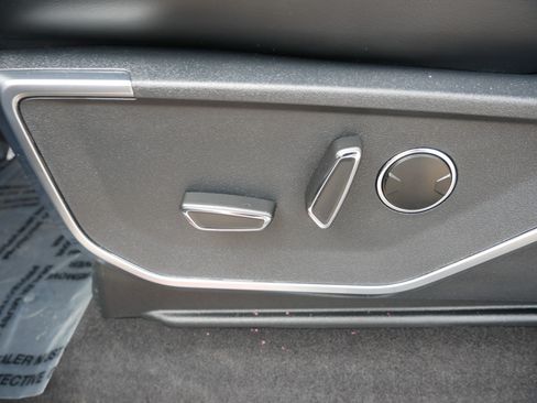 Used 2024 Ford F150 Raptor AWD/4WD image 19