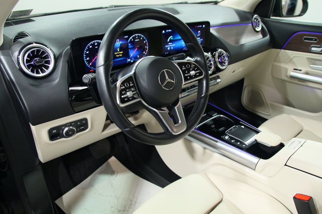 Certified 2023 Mercedes-Benz GLA 250 4MATIC image 19