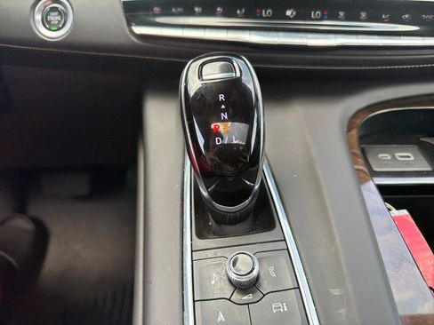 Used 2024 Cadillac Escalade Sport Platinum w/ LPO, ONYX Package AWD/4WD image 26