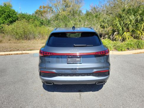 Used 2025 Audi Q5 Premium Plus w/ Premium Plus image 7