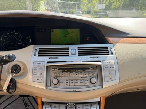 Used 2007 Toyota Avalon XLS FWD image 31