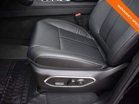 New 2025 Jeep Wagoneer 4WD image 12