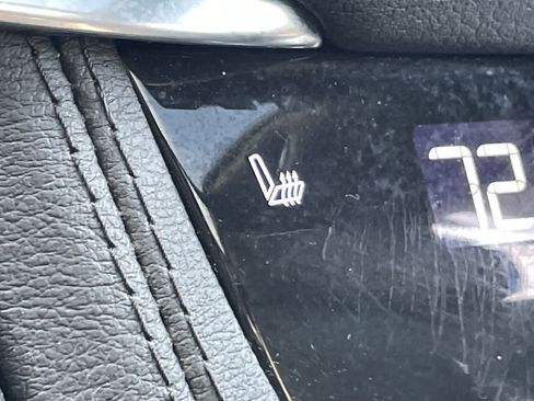 Certified 2023 Cadillac XT5 Premium Luxury w/ LPO, Floor Liner Package image 23