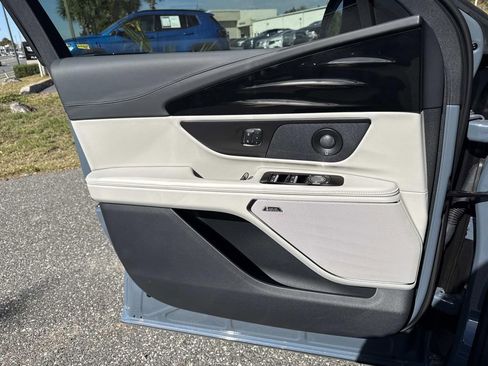 New 2026 Lincoln Nautilus Premier w/ Equipment Group 102A image 18