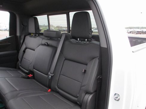 New 2026 GMC Sierra 1500 Elevation w/ Elevation Premium Package image 13