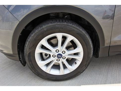 Used 2019 Ford Escape SE FWD image 30