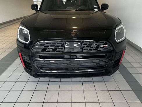 Used 2025 MINI Cooper Countryman John Cooper Works w/ Comfort Package Max AWD/4WD image 2