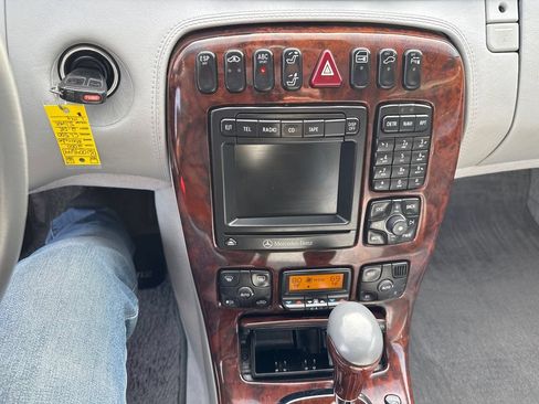 Used 2000 Mercedes-Benz CL 500 image 23