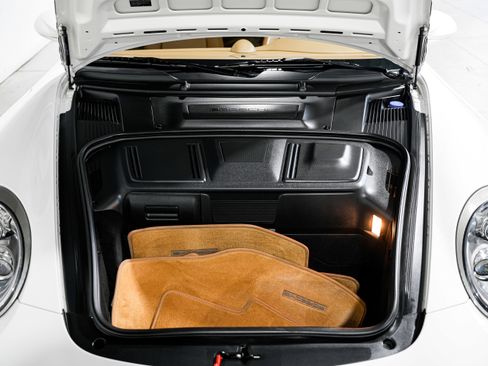 Used 2012 Porsche 911 Carrera 4S image 38