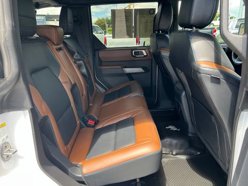 Used 2023 Ford Bronco Outer Banks AWD/4WD image 23
