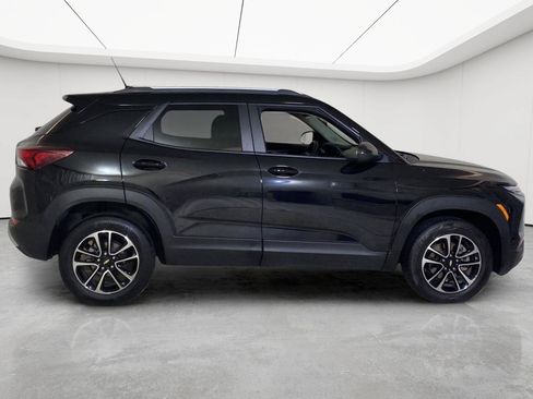Used 2025 Chevrolet TrailBlazer LT AWD/4WD image 11