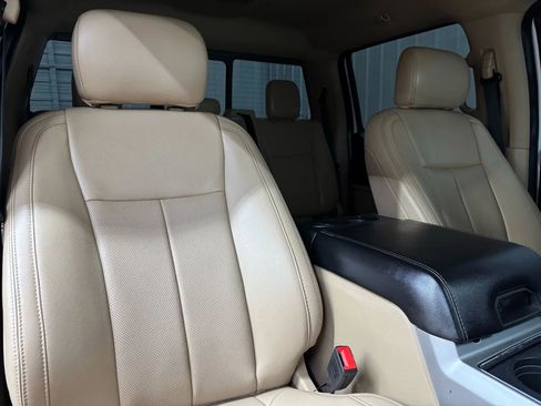 Used 2020 Ford F250 Lariat image 13