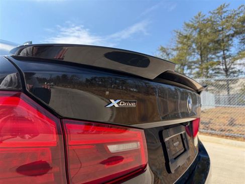 Used 2018 BMW 530i xDrive 530I XDRIVE image 8