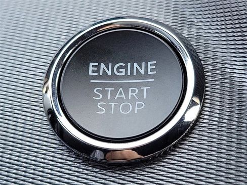 Used 2025 Ford Explorer ST-Line image 11