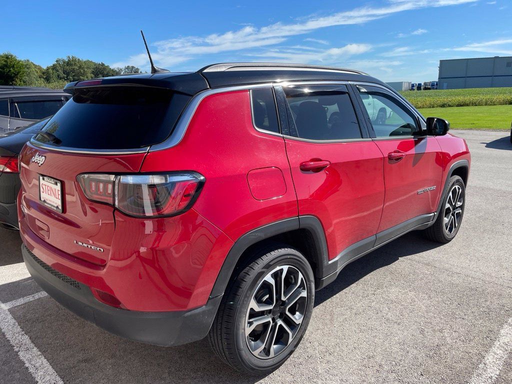 Used 2024 Jeep Compass Limited AWD/4WD image 5