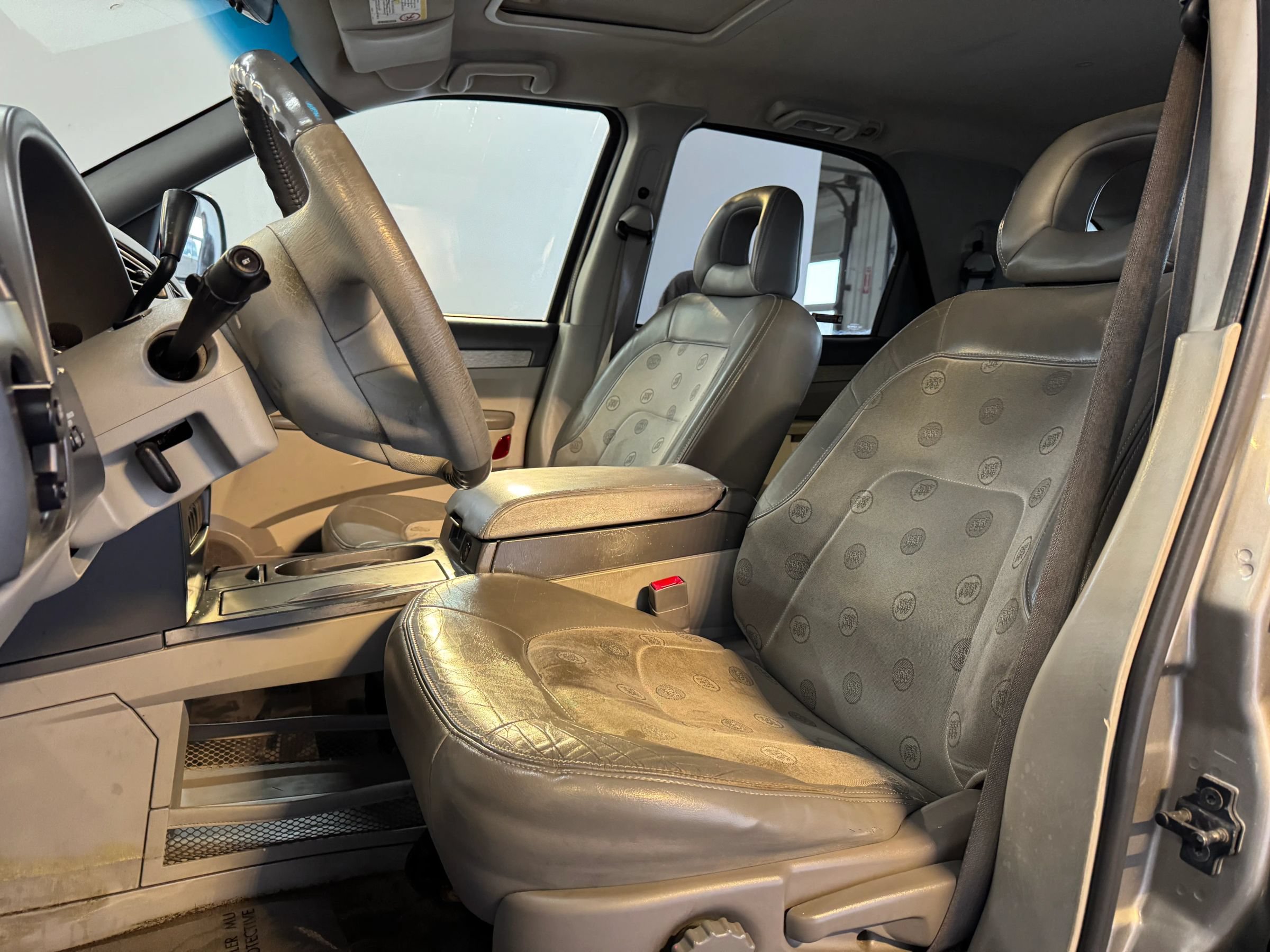 Used 2002 Buick Rendezvous CX w/ Versatility Pkg FWD image 14