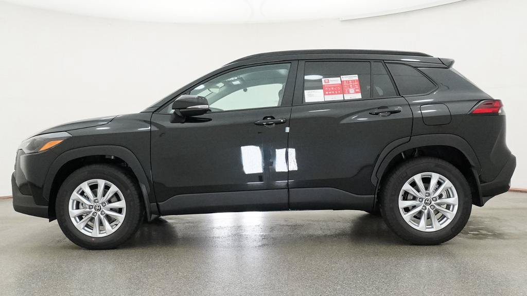 New 2026 Toyota Corolla Cross LE FWD image 22