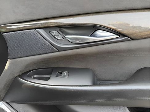 Used 2018 Cadillac Escalade Platinum image 39