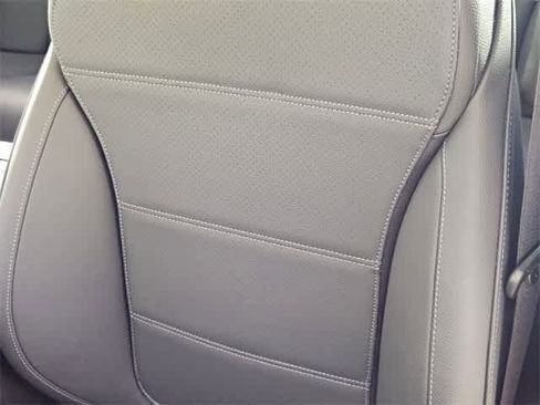 Certified 2025 Mercedes-Benz C 300 4MATIC Sedan image 37