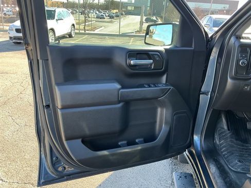Used 2022 Chevrolet Silverado 1500 Custom w/ LPO, Blackout Package image 10