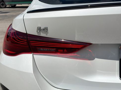 New 2026 BMW i4 eDrive40 RWD image 10