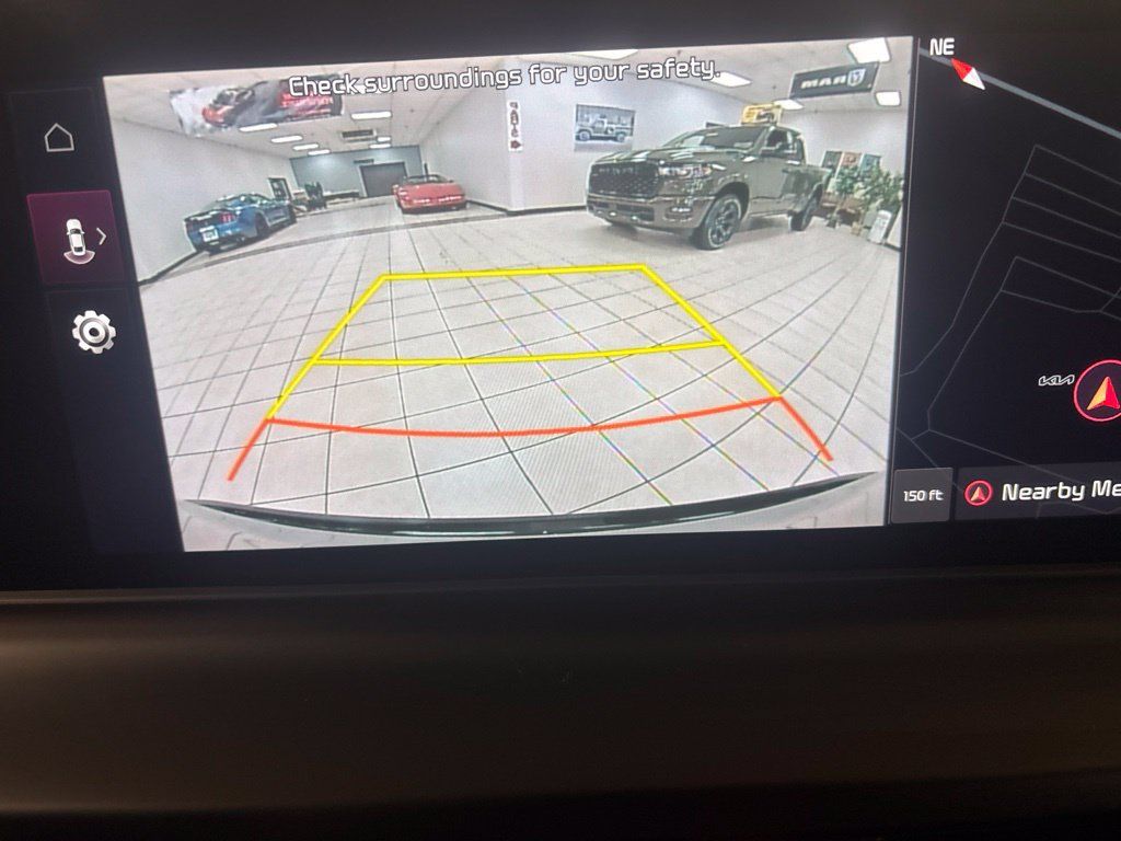 Used 2024 Kia Seltos EX AWD/4WD image 13