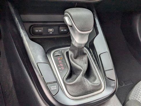Used 2022 Kia Soul LX FWD image 14