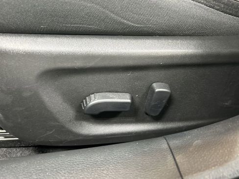 Used 2023 Nissan Altima 2.5 SV image 10