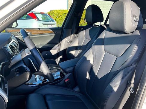Used 2018 BMW X3 xDrive30i image 7