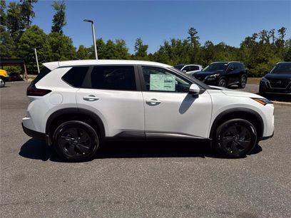 New 2026 Nissan Rogue SV w/ Cold Weather Package