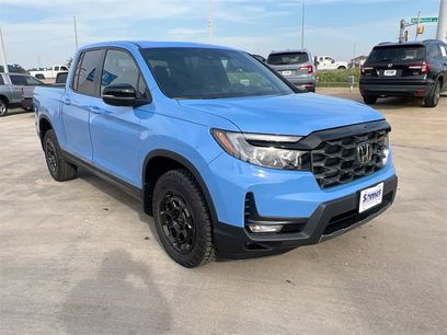 New 2025 Honda Ridgeline TrailSport+