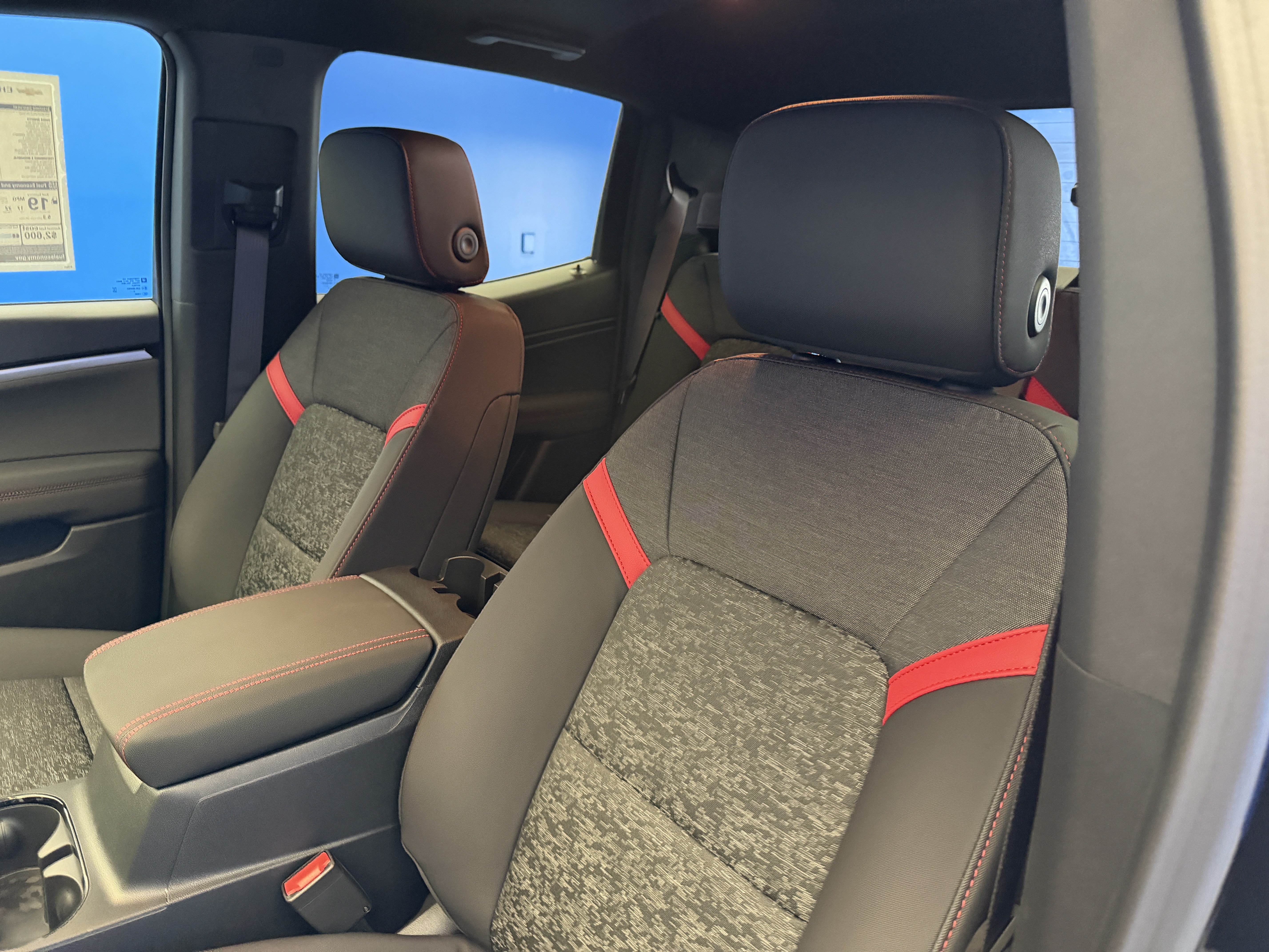 New 2026 Chevrolet Colorado Z71 AWD/4WD image 12