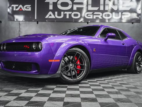 Used 2019 Dodge Challenger R/T Scat Pack RWD image 3