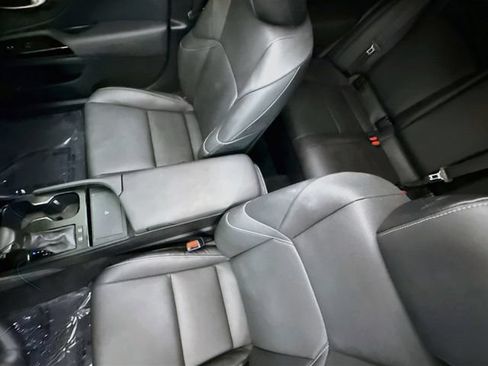 Used 2025 Lexus ES 300h w/ Premium Package FWD image 22