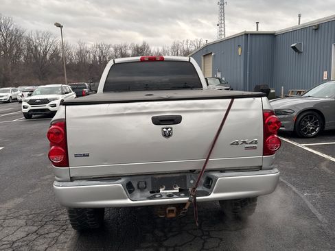Used 2007 Dodge Ram 2500 Truck SLT image 4