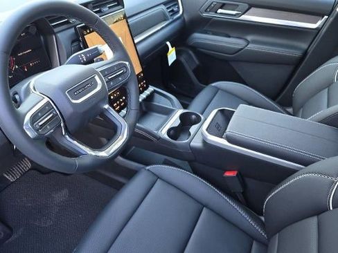 New 2026 GMC Terrain Denali image 9