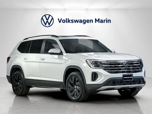 New 2026 Volkswagen Atlas SE image 7