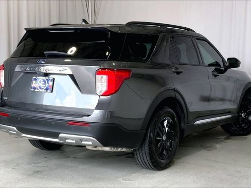 Used 2020 Ford Explorer XLT w/ Equipment Group 202A RWD image 13