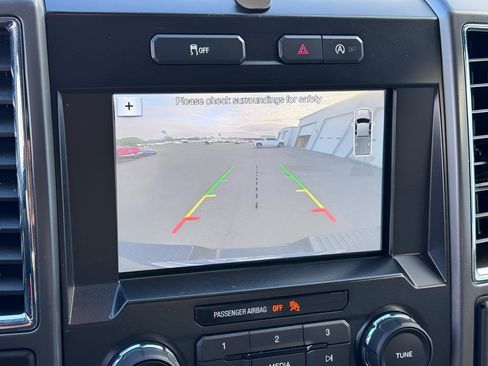 Used 2016 Ford F150 XLT w/ Equipment Group 302A Luxury image 26