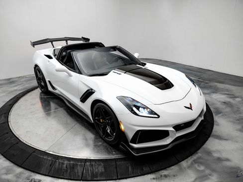 Used 2019 Chevrolet Corvette ZR1 image 31