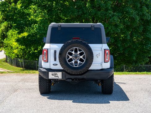 Used 2024 Ford Bronco Badlands AWD/4WD image 6