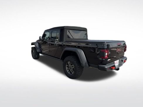 Used 2024 Jeep Gladiator Mojave w/ Technology Group AWD/4WD image 35