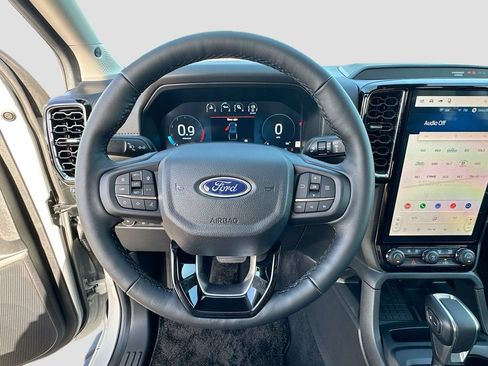 New 2026 Ford Ranger Lariat w/ FX4 Off-Road Package AWD/4WD image 11
