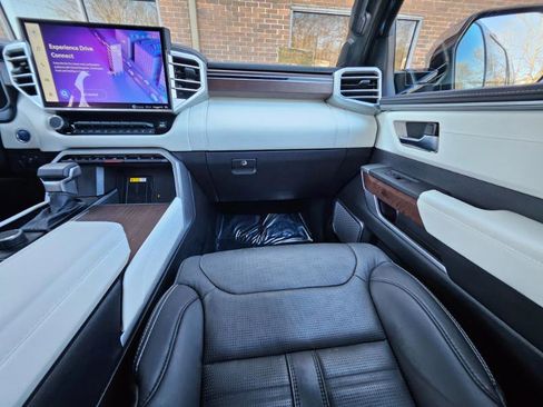 Used 2024 Toyota Sequoia Capstone image 56