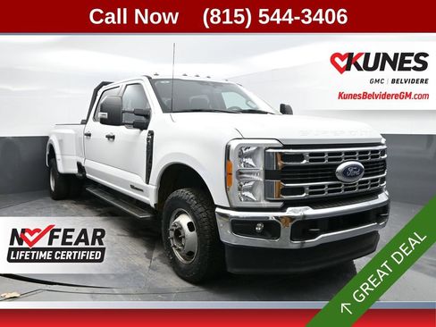 Used 2023 Ford F350 XLT image 1